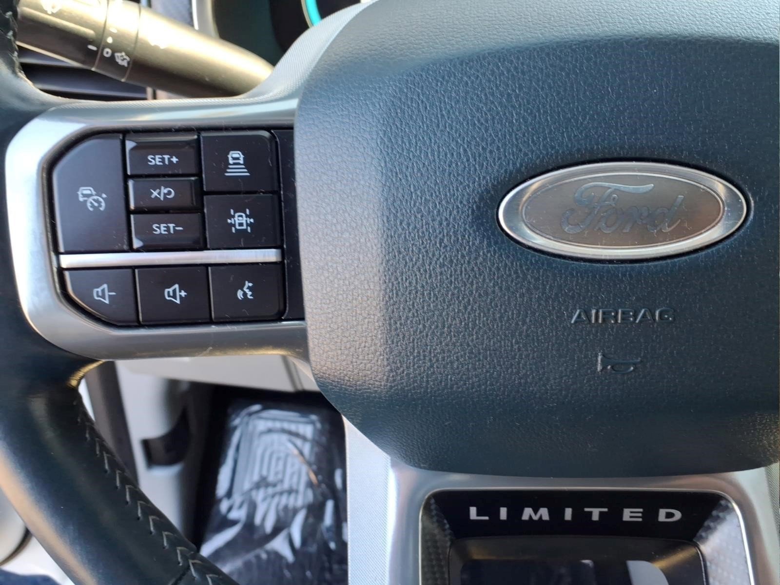 Used 2023 Ford F150 Limited image 23