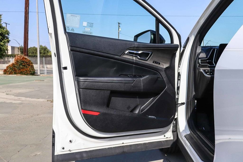 Used 2025 Kia Sportage X-Line Prestige AWD/4WD image 25