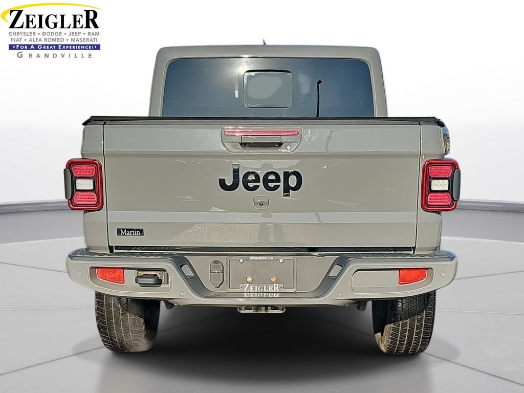 Certified 2022 Jeep Gladiator Overland image 6