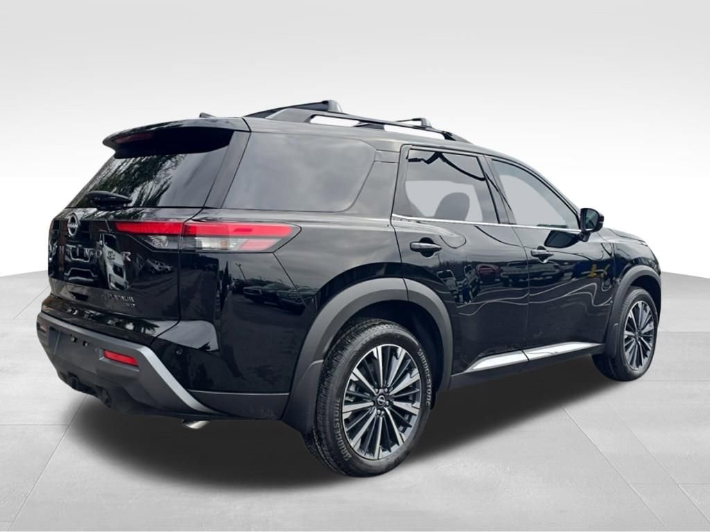 New 2026 Nissan Pathfinder Platinum w/ Cargo Package image 5