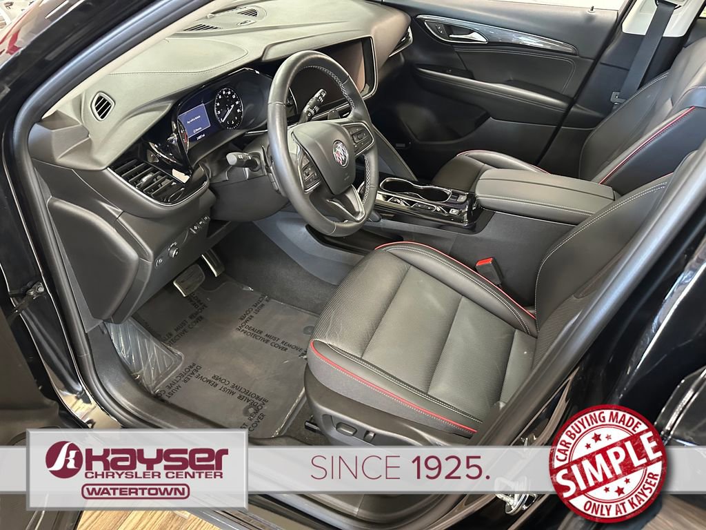 Used 2023 Buick Envision Essence w/ Technology Package I image 9