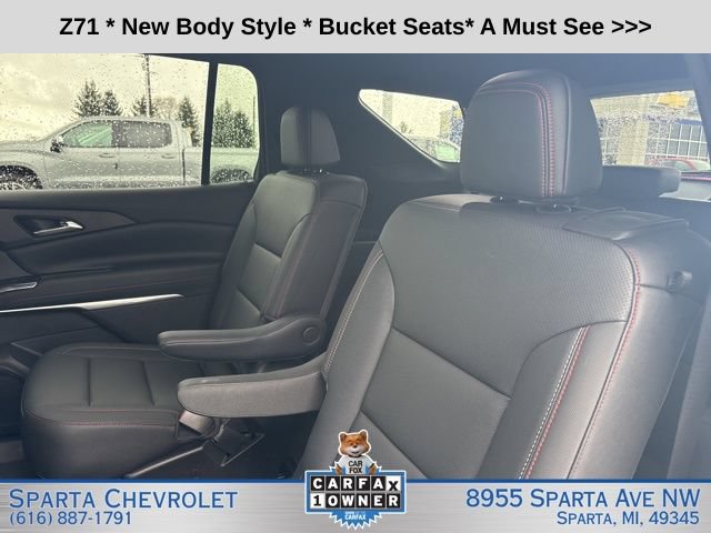 Used 2025 Chevrolet Traverse Z71 AWD/4WD image 18