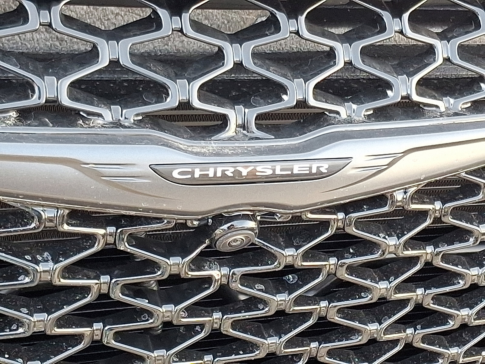 New 2026 Chrysler Pacifica Limited image 16