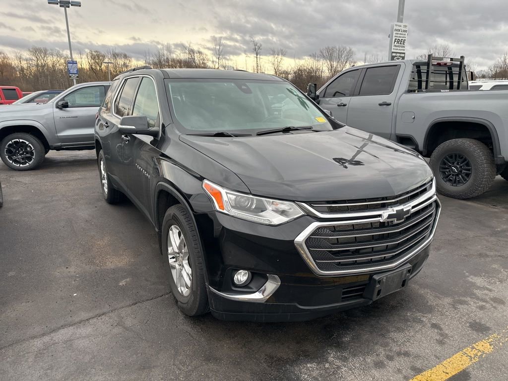 Used 2021 Chevrolet Traverse LT image 10