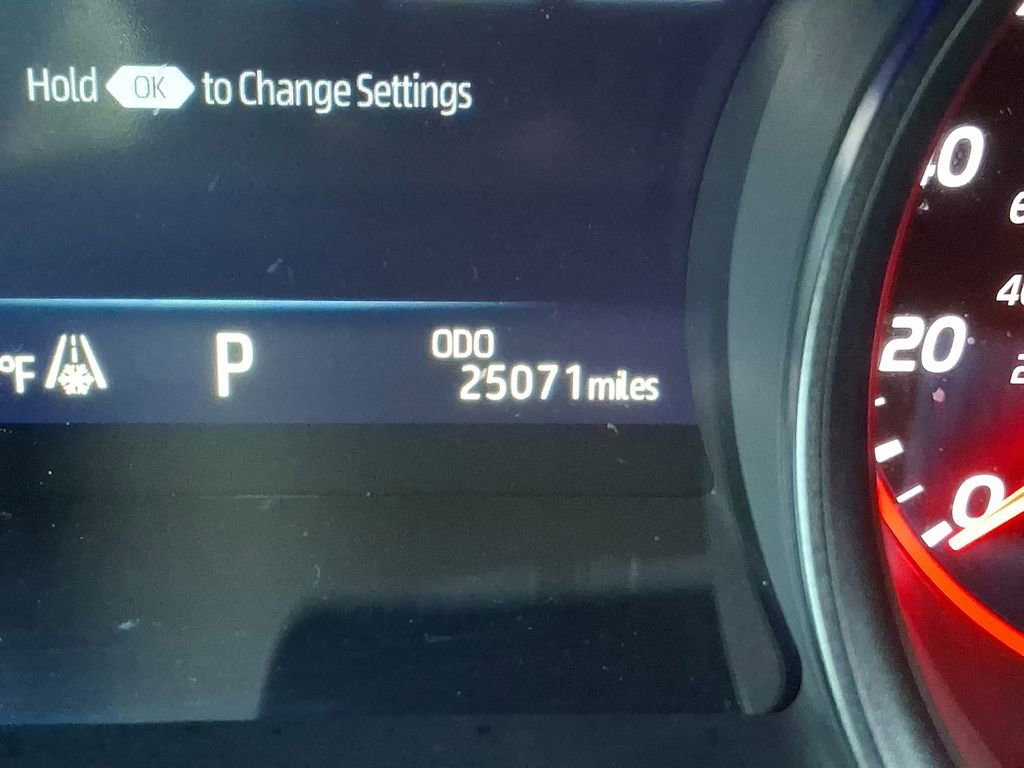 Used 2021 Toyota Camry XSE image 17