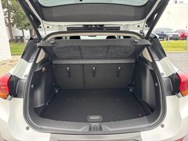 Used 2023 Buick Encore GX Essence w/ Experience Buick Package AWD/4WD image 8