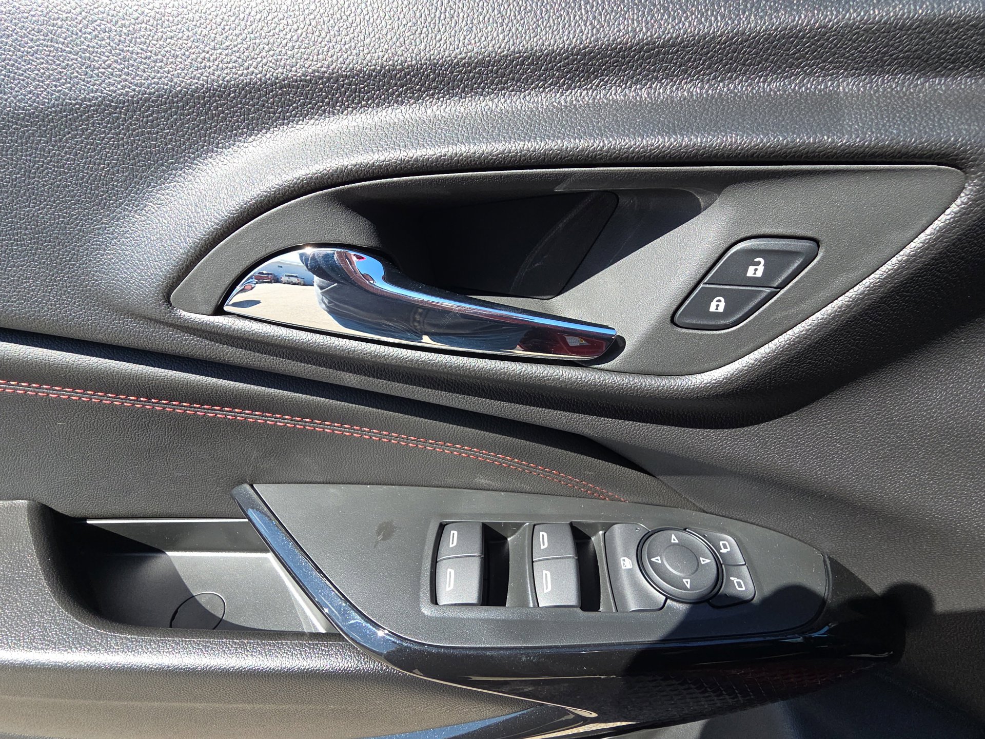 New 2026 Chevrolet Trax RS w/ Driver Confidence Package image 13