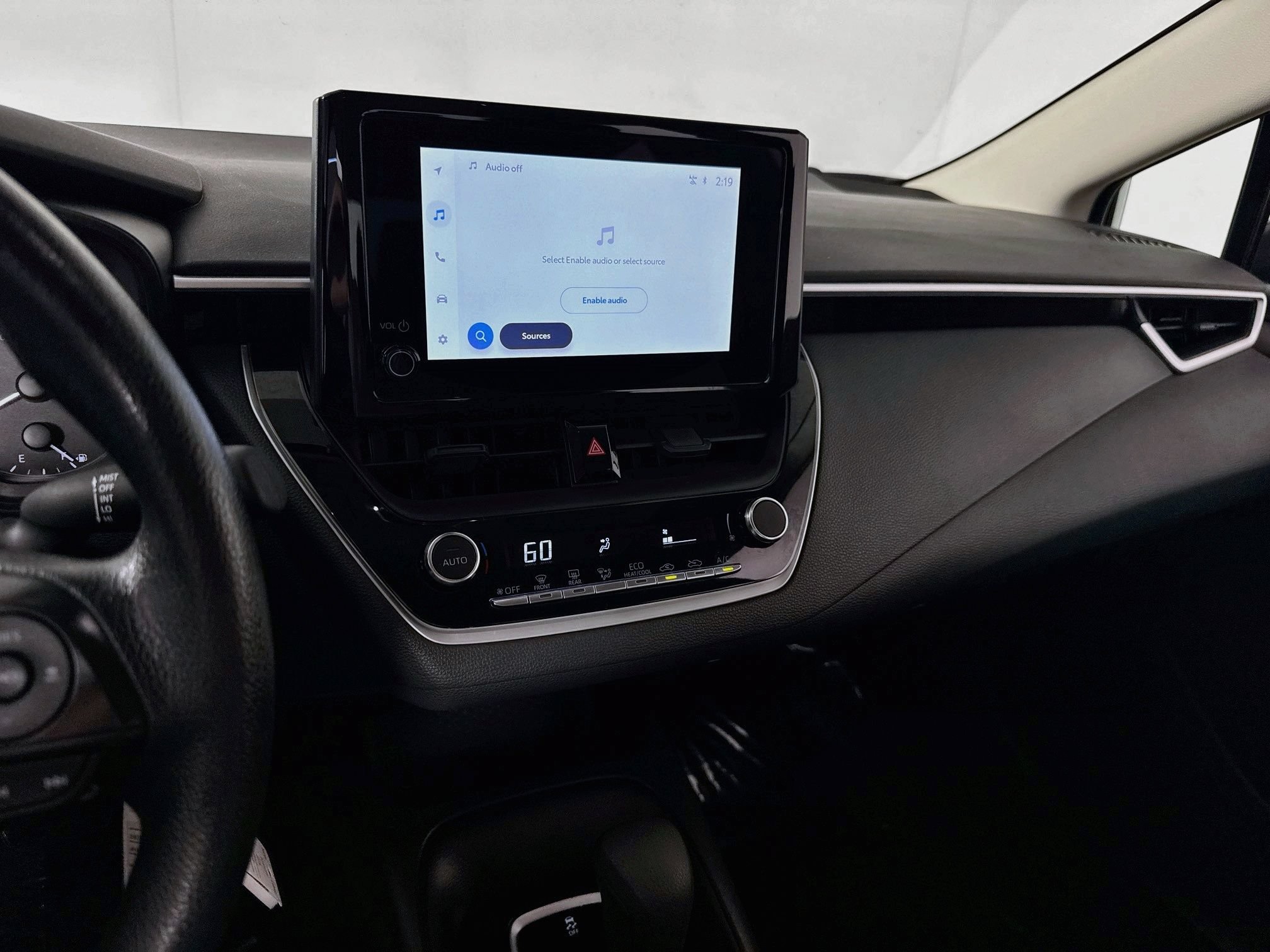 Certified 2025 Toyota Corolla LE FWD image 15
