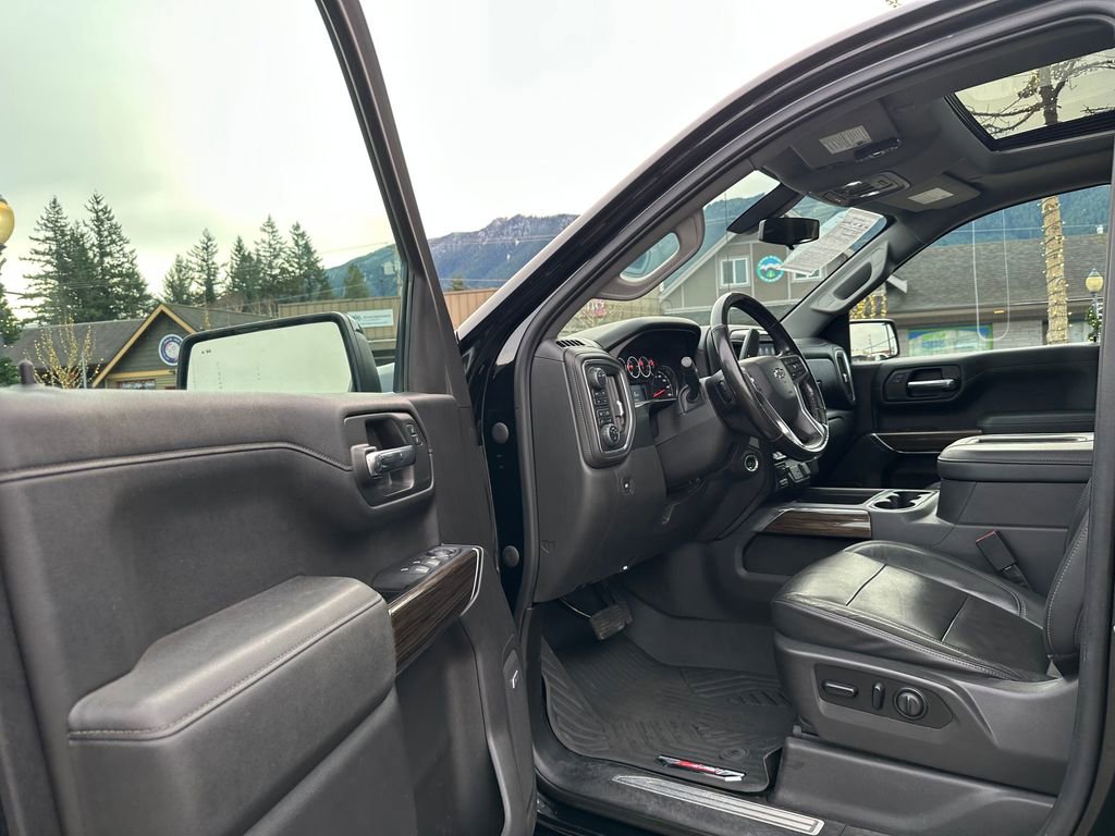 Used 2020 Chevrolet Silverado 1500 RST image 22