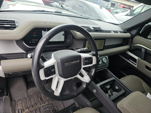 Used 2023 Land Rover Defender 90 S AWD/4WD image 4