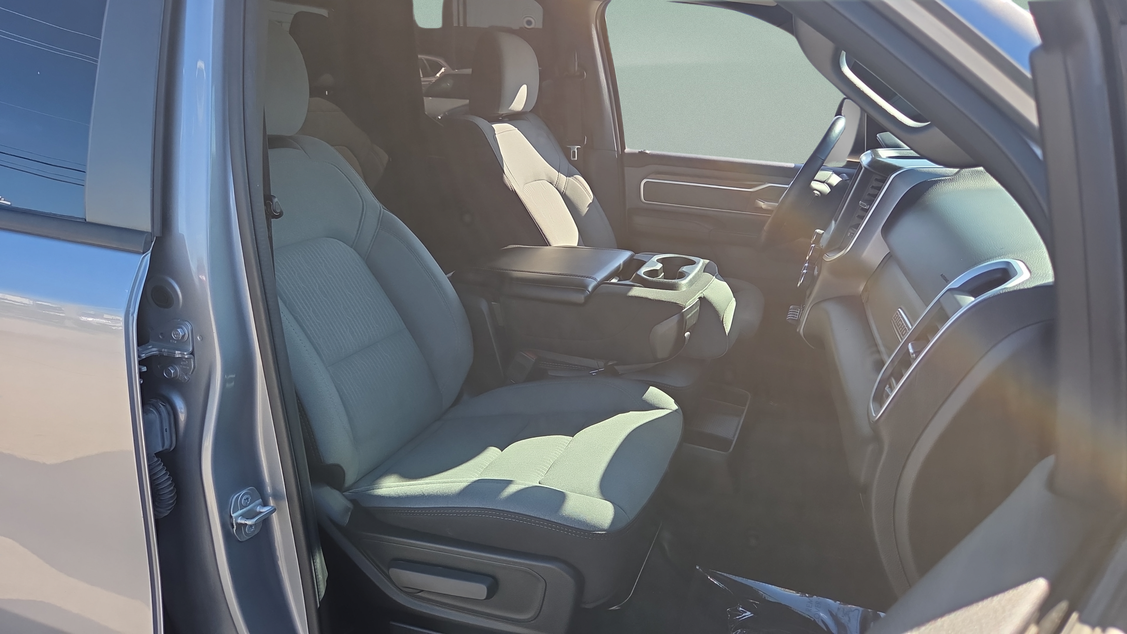 Used 2023 RAM 1500 Big Horn AWD/4WD image 20