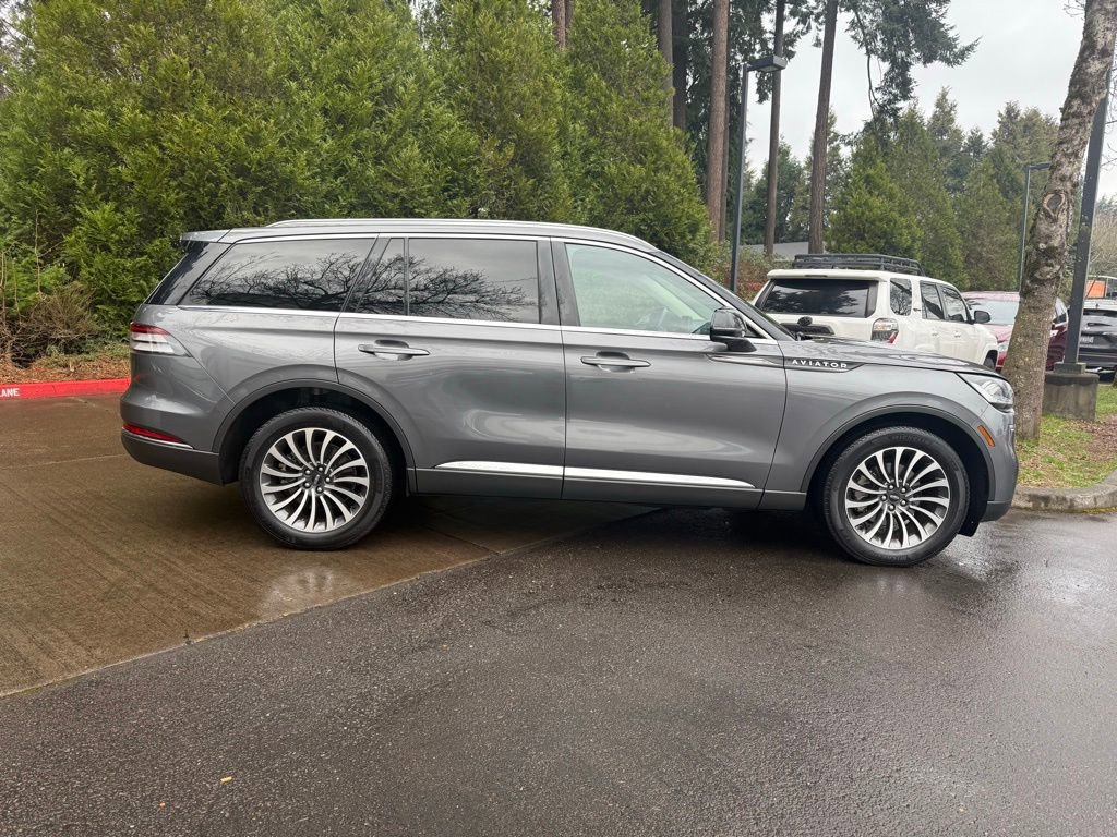 Used 2023 Lincoln Aviator Reserve image 14