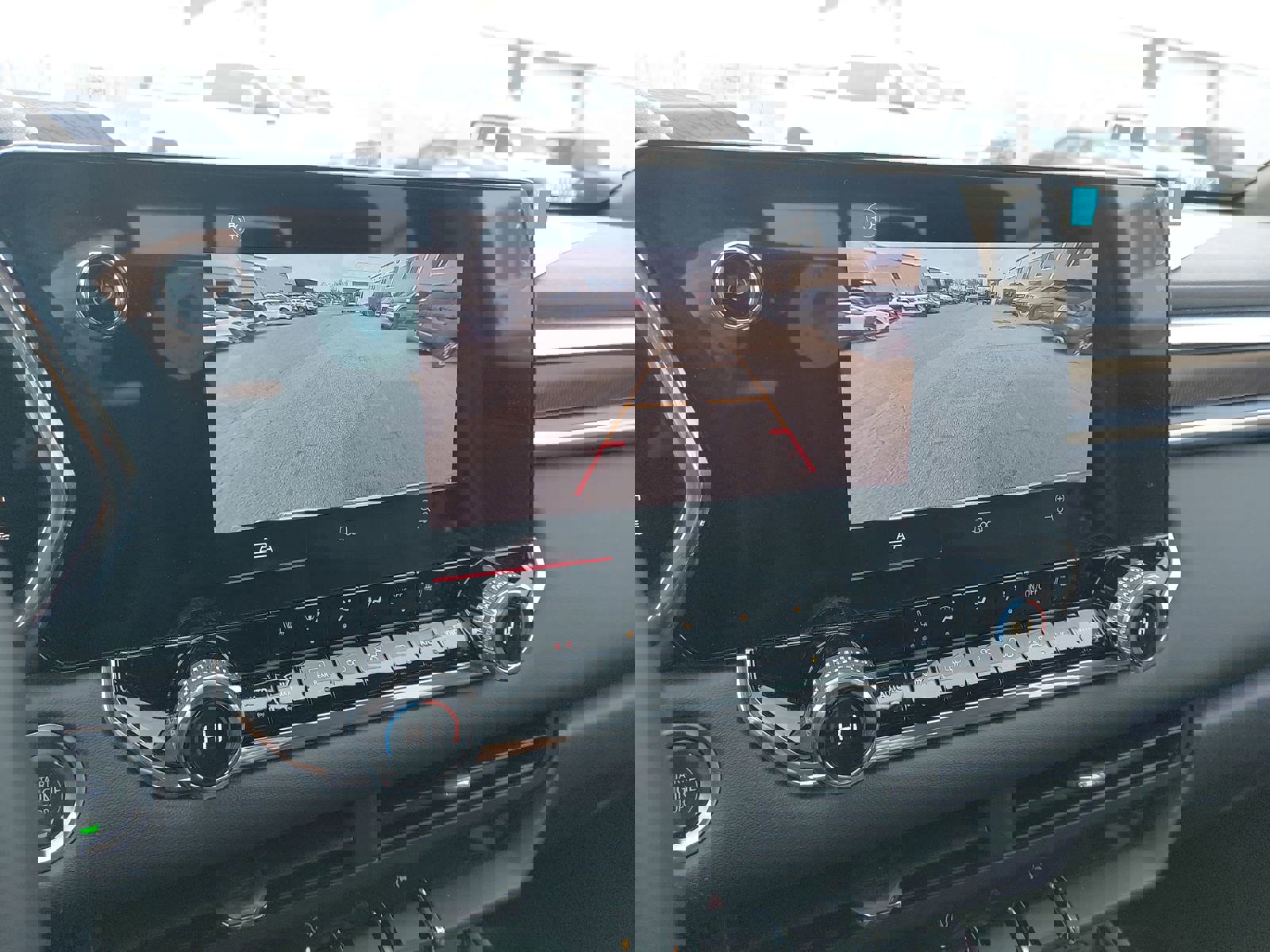 Used 2024 GMC Canyon Elevation w/ Convenience Package image 26