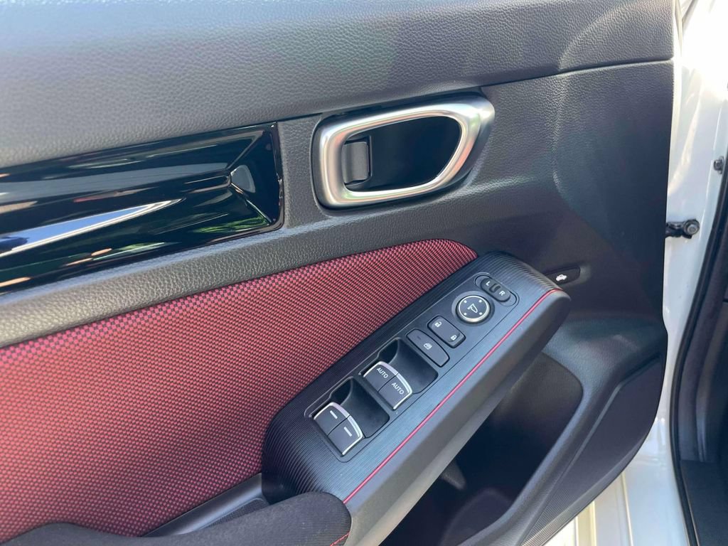Certified 2025 Honda Civic Si image 16