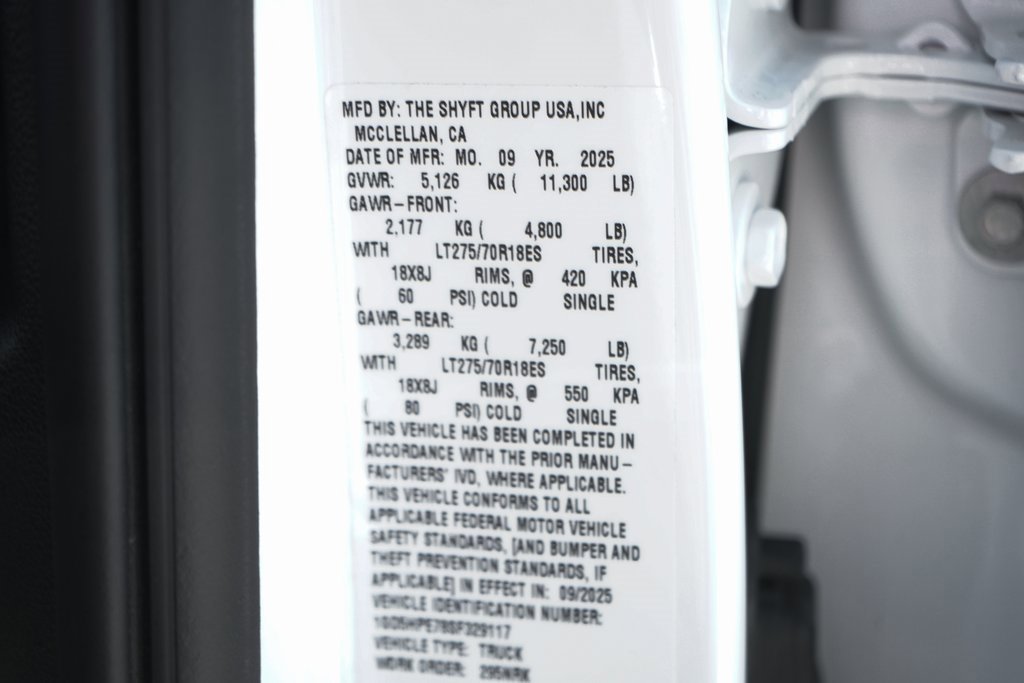 Used 2025 Chevrolet Silverado 3500 LT w/ Convenience Package image 48