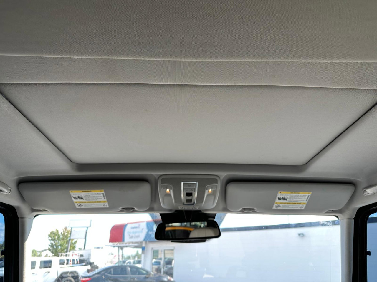 Used 2015 Mercedes-Benz G 550 image 17