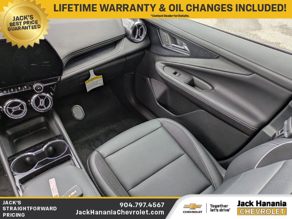 New 2025 Chevrolet Blazer EV LT image 18