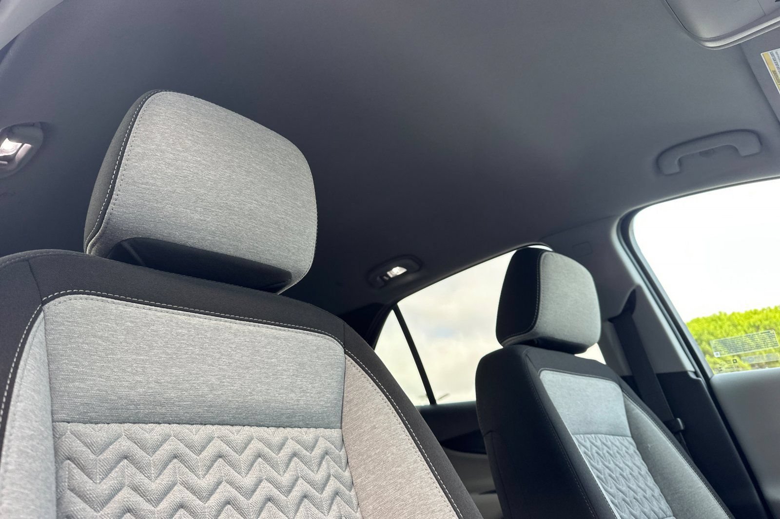 Used 2023 Chevrolet Equinox LS w/ LS Convenience Package FWD image 19