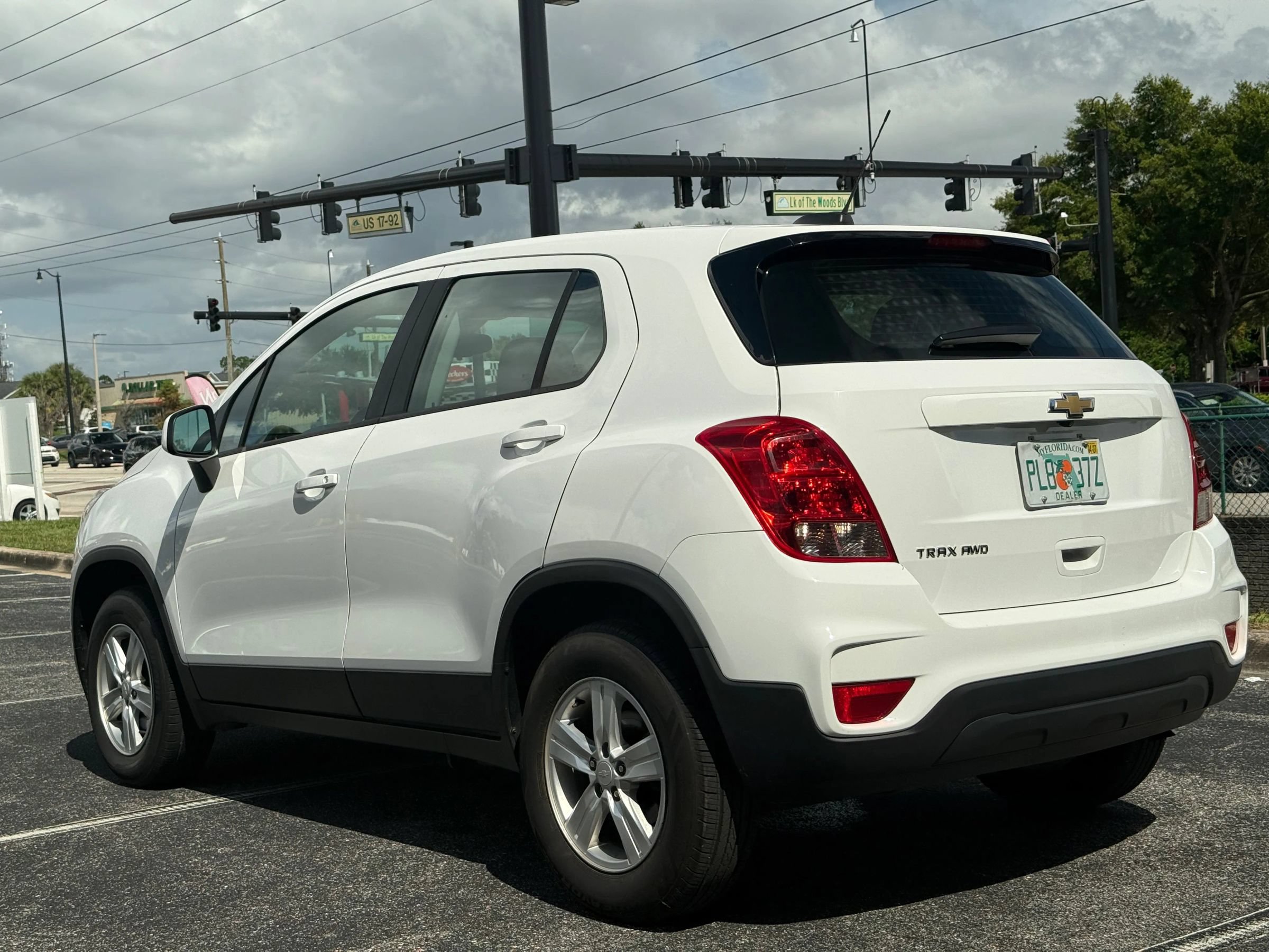 Used 2017 Chevrolet Trax LS AWD/4WD image 6