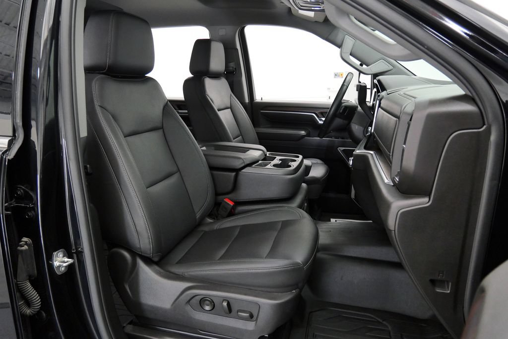 Used 2024 GMC Sierra 2500 SLT AWD/4WD image 16