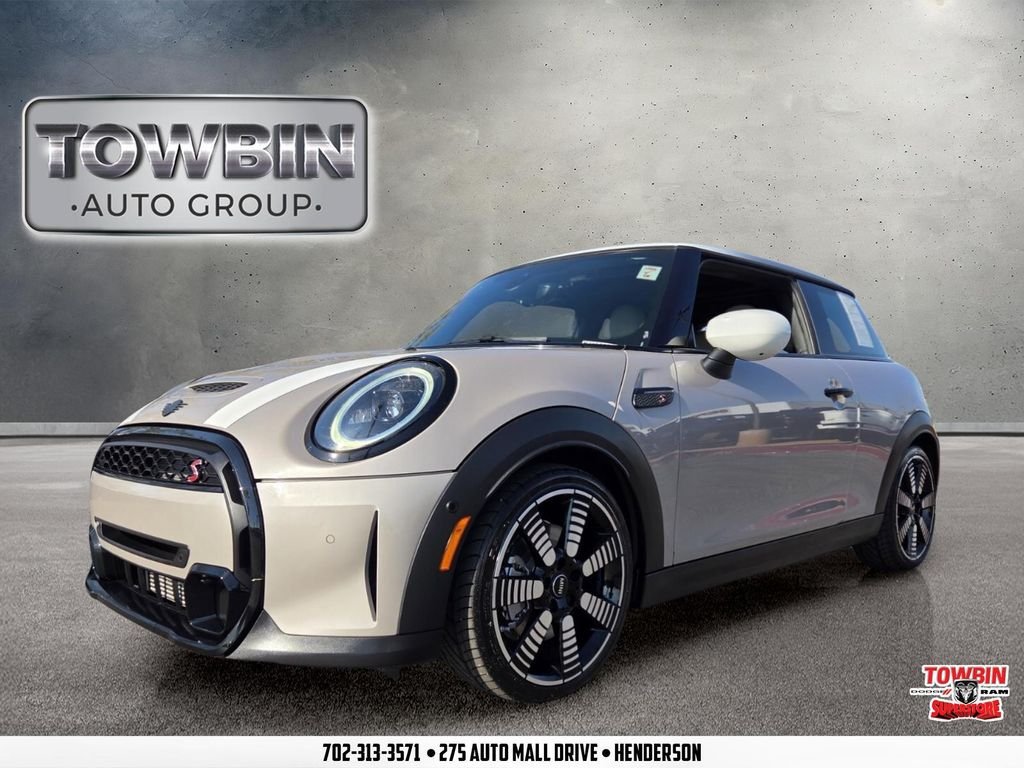 Used 2023 MINI Cooper S FWD image 1