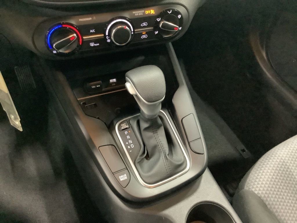 Certified 2023 Kia Soul LX FWD image 19