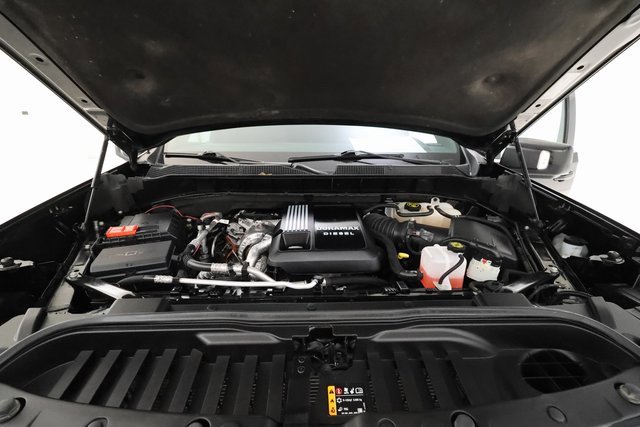 Used 2024 Chevrolet Silverado 1500 High Country w/ Technology Package image 5