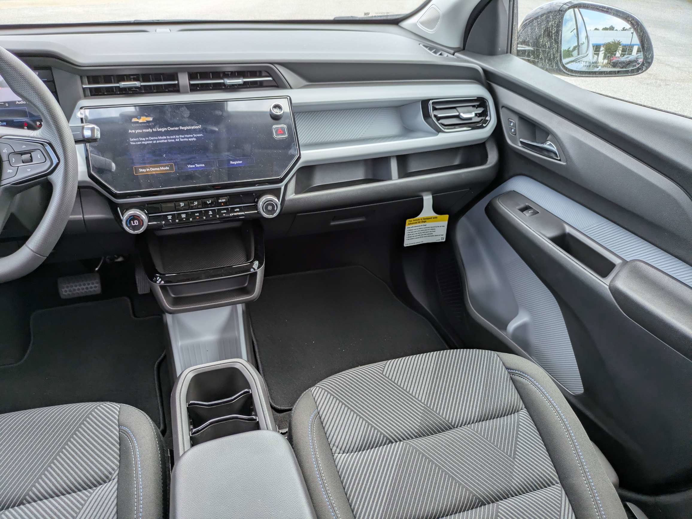 New 2027 Chevrolet Bolt LT FWD image 17