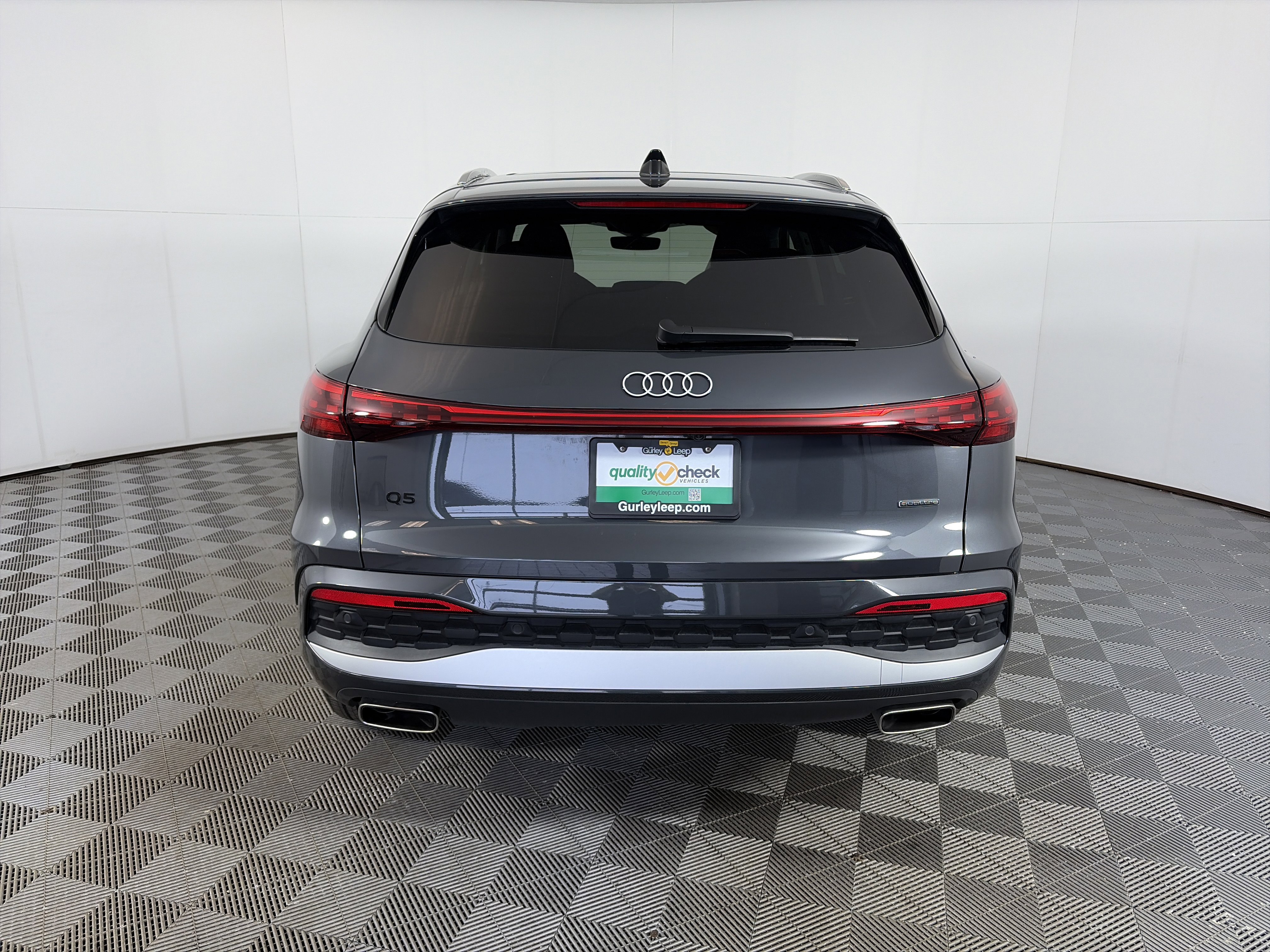 Used 2025 Audi Q5 Premium Plus image 9
