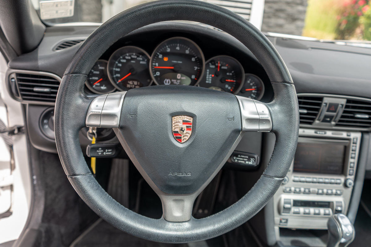 Used 2008 Porsche 911 Targa 4 AWD/4WD image 16