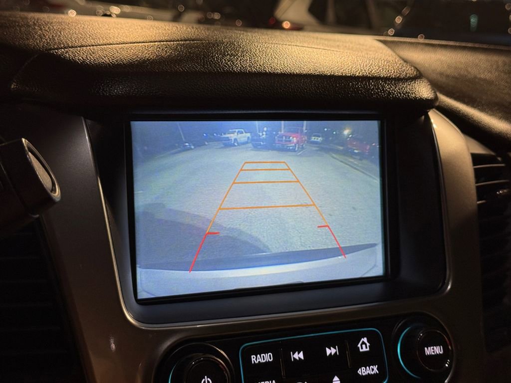 Used 2017 Chevrolet Suburban LT image 20