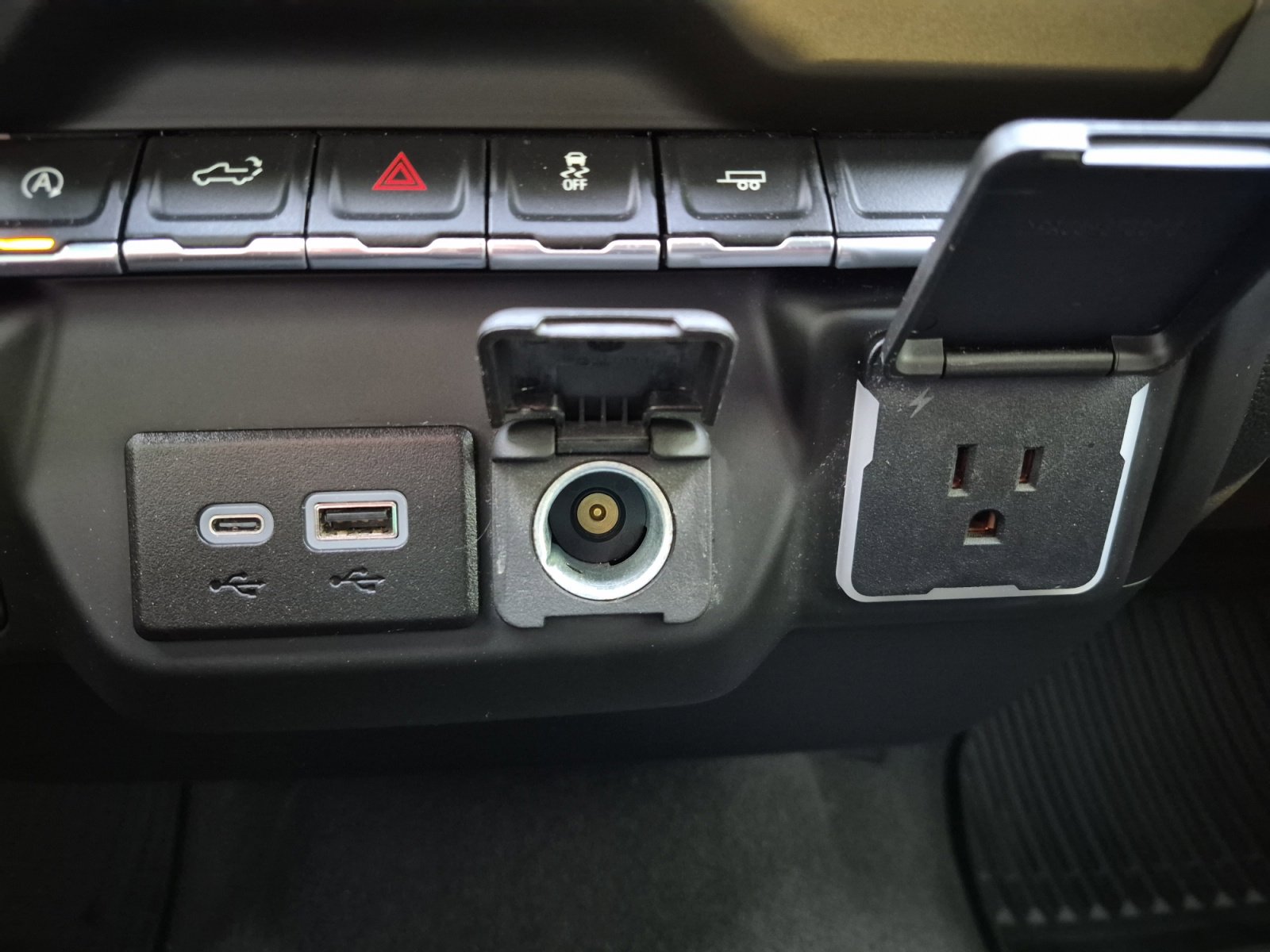 Used 2024 Chevrolet Silverado 1500 Custom image 20