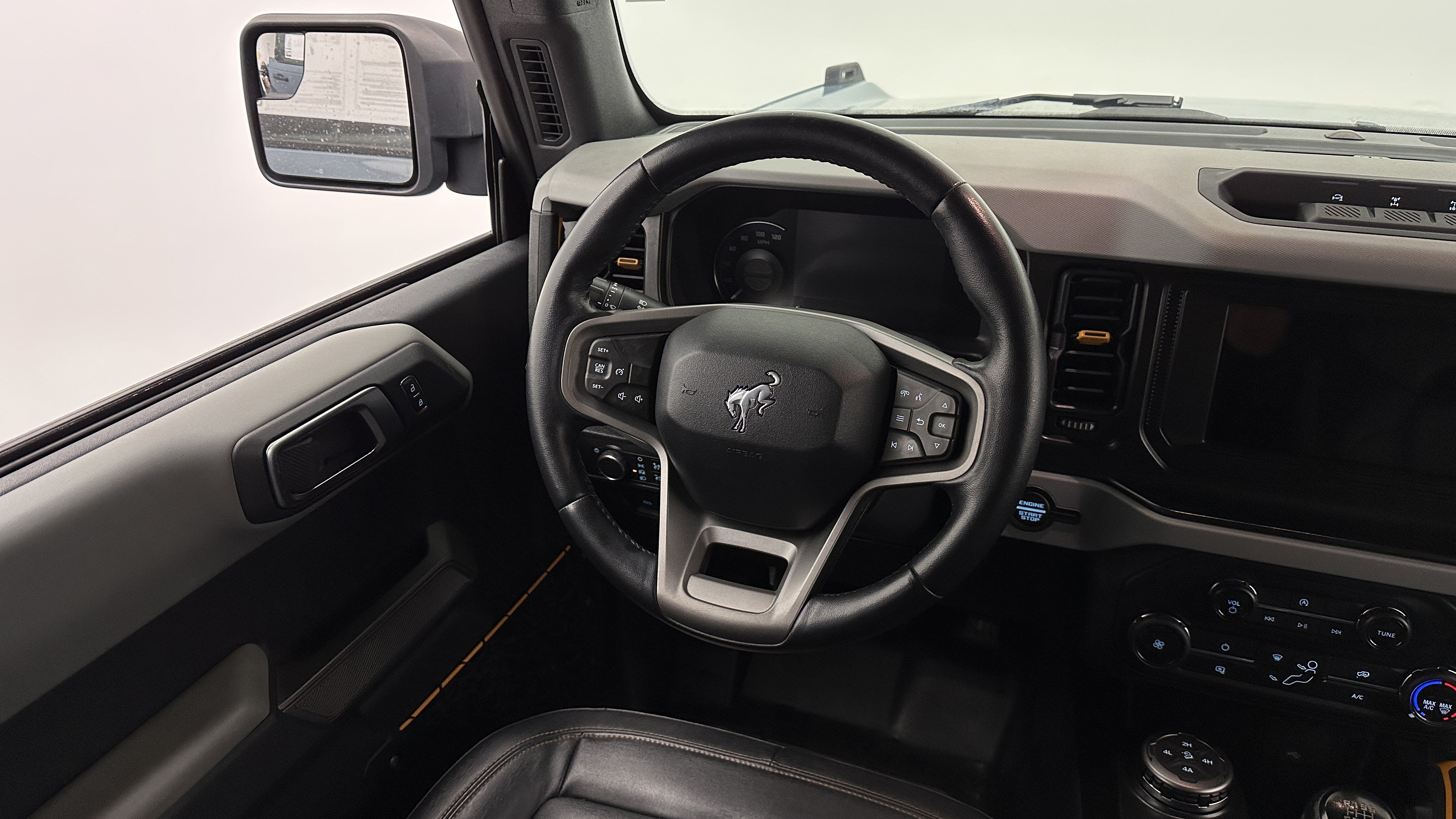 Used 2021 Ford Bronco Badlands AWD/4WD image 23