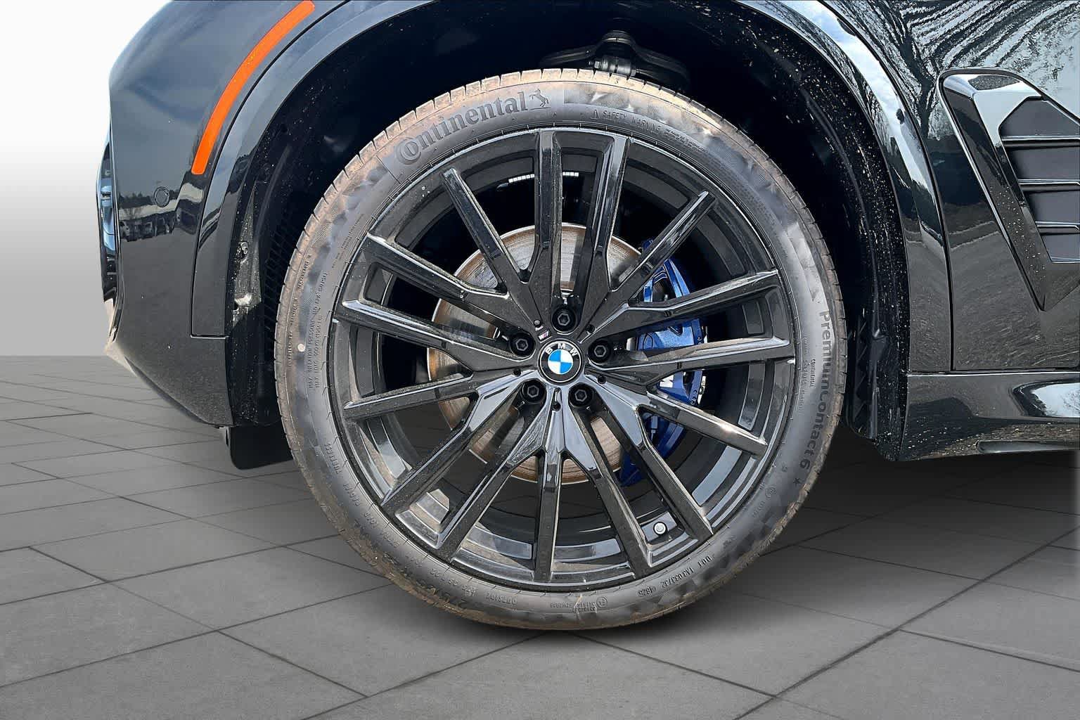 New 2026 BMW X5 xDrive40i w/ M Sport Package AWD/4WD image 11
