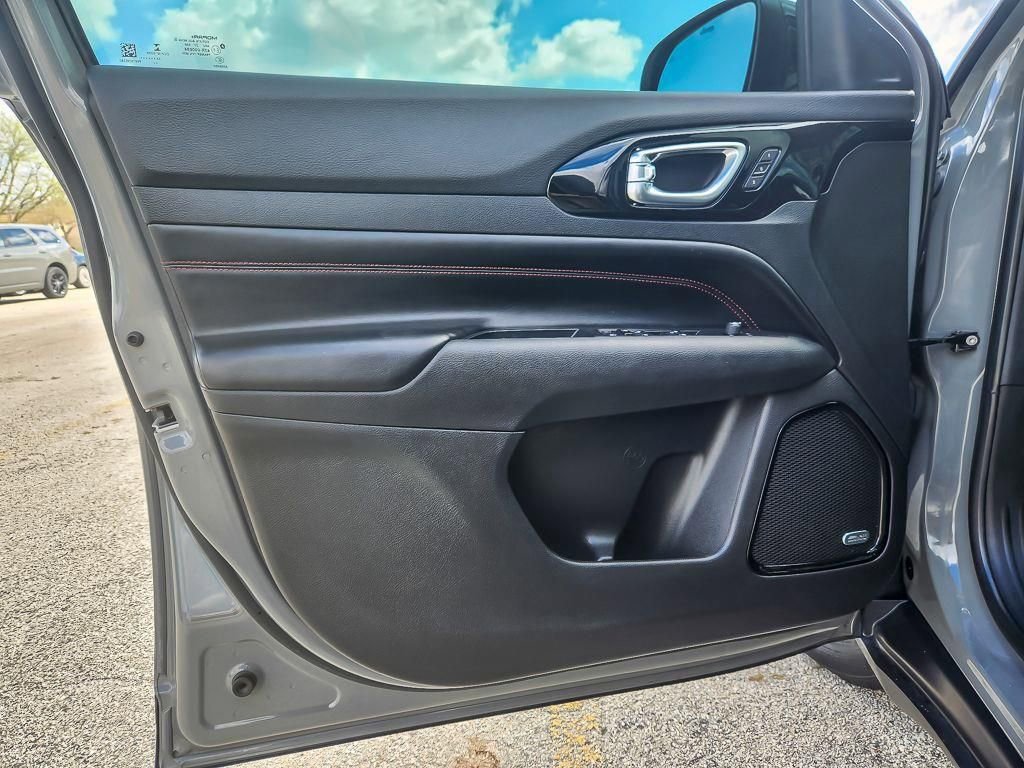 Used 2022 Jeep Compass Trailhawk w/ Trailhawk Elite Group AWD/4WD image 20