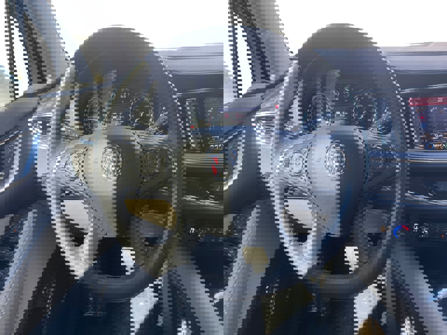 Used 2021 Buick Enclave Essence w/ Sport Touring Edition image 13