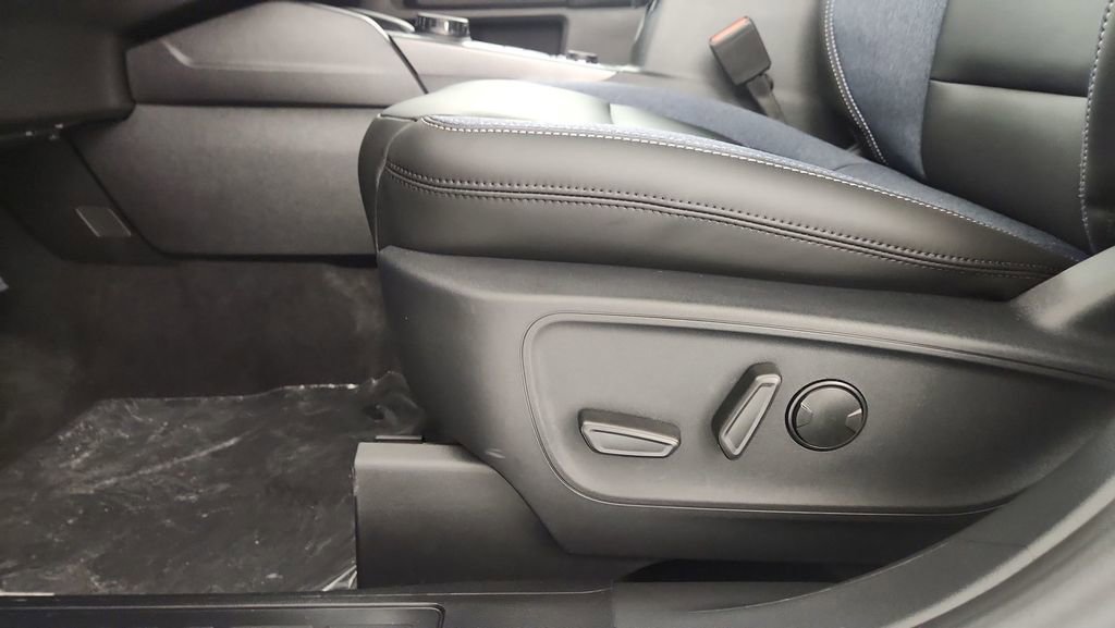 New 2025 Ford Bronco Sport Outer Banks AWD/4WD image 16