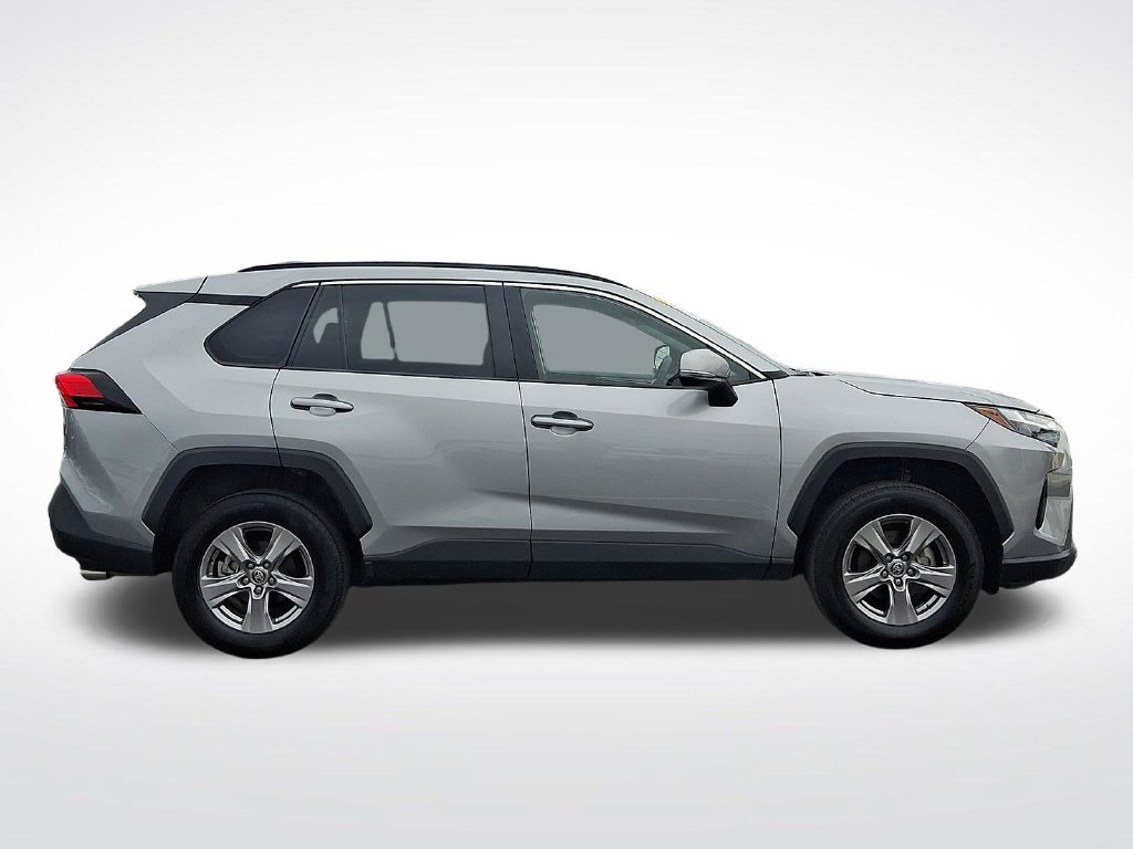 Certified 2025 Toyota RAV4 XLE AWD/4WD image 7