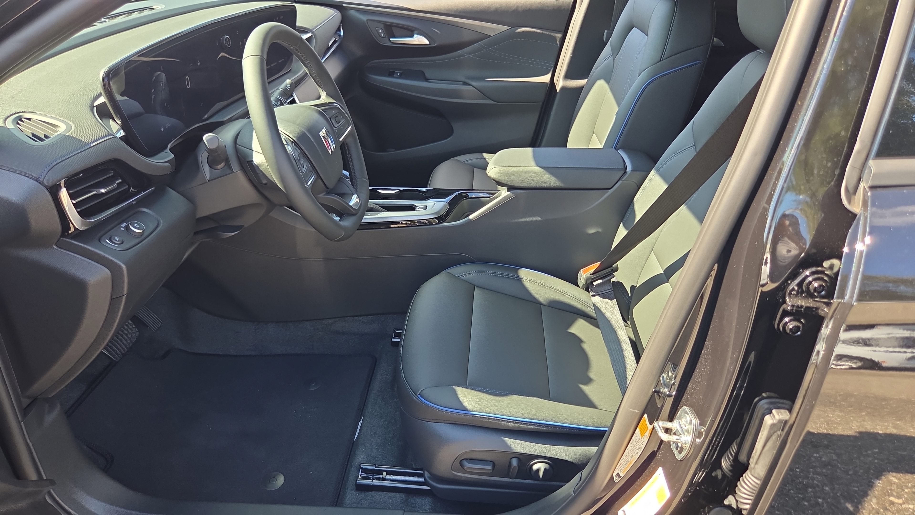 New 2026 Buick Envista Sport Touring w/ Convenience I Package FWD image 9