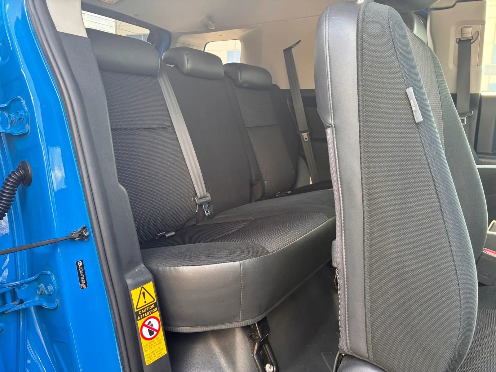 Used 2007 Toyota FJ Cruiser 4WD image 34