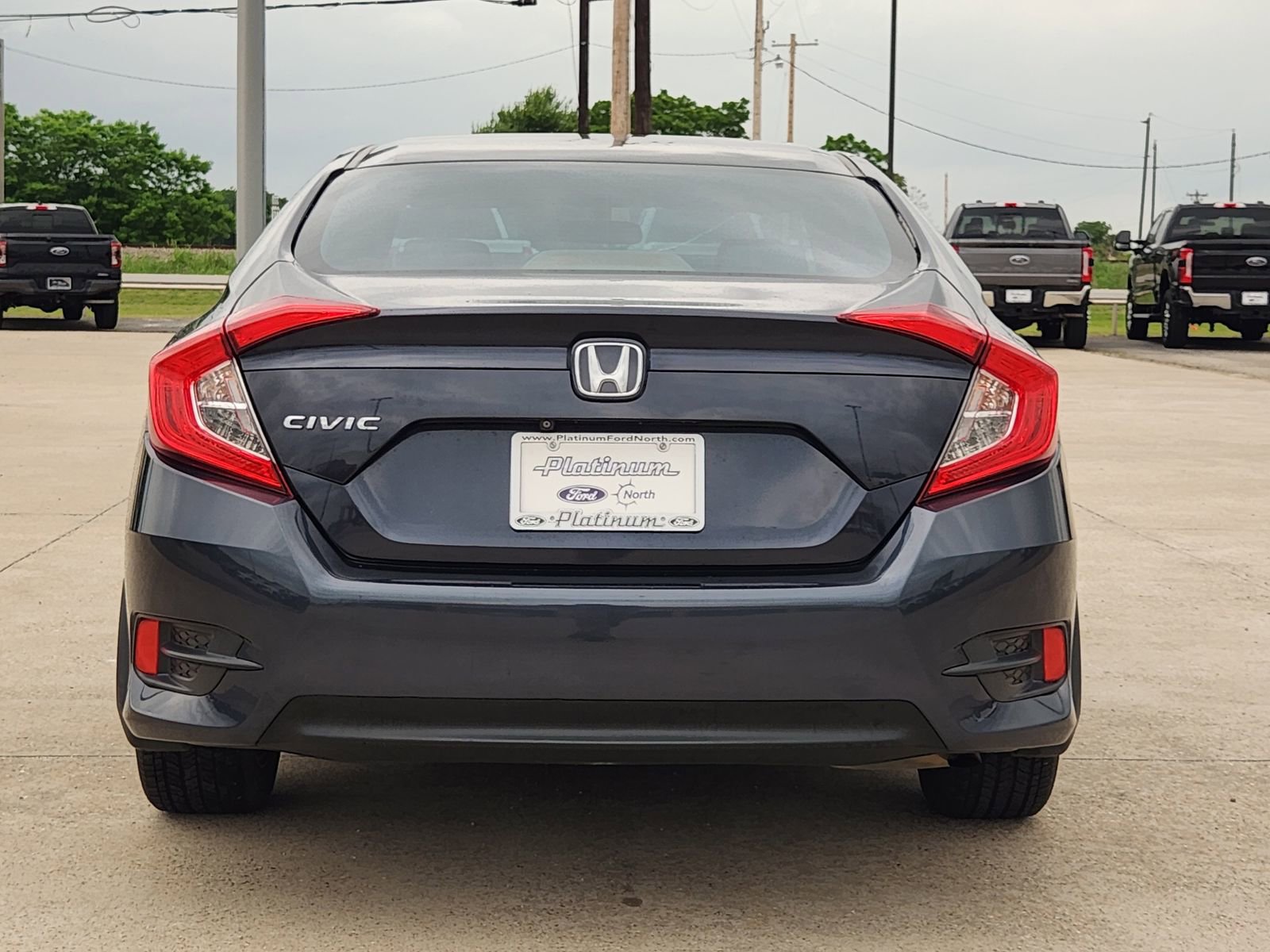 Used 2016 Honda Civic EX image 8