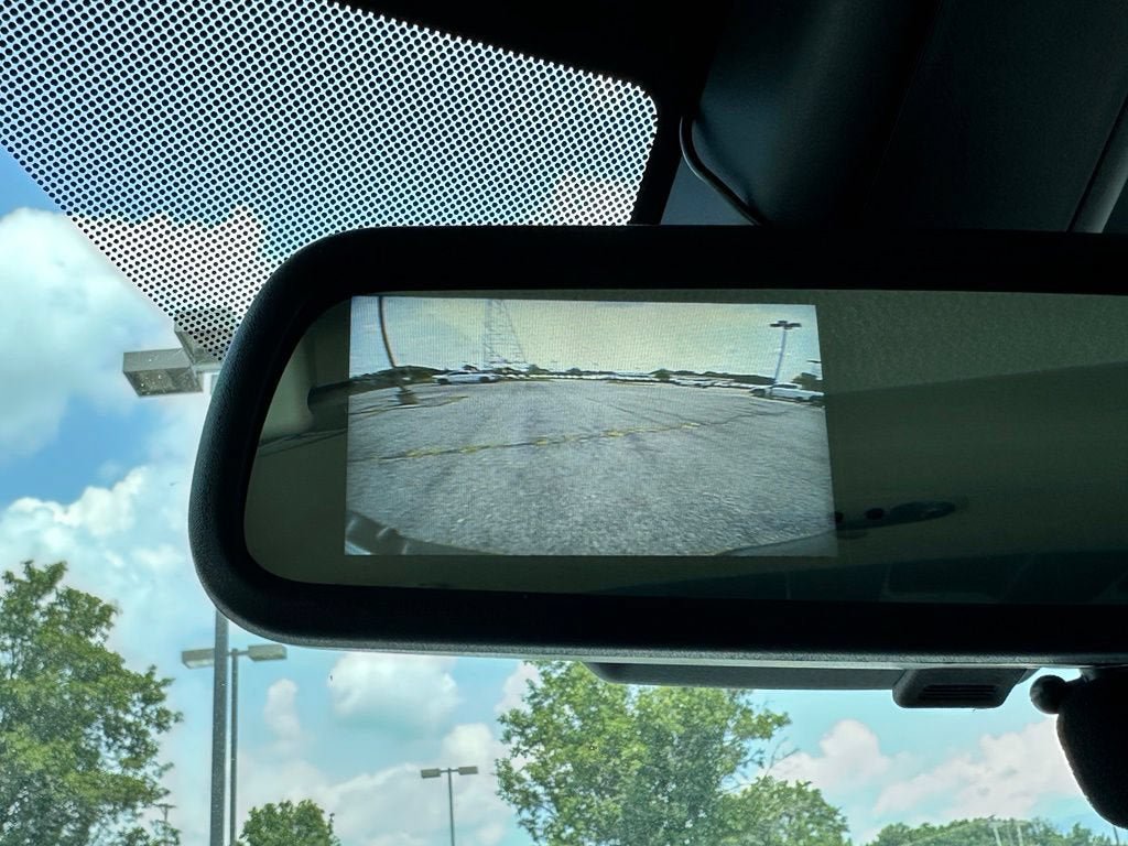 New 2026 GMC Savana 2500 w/ Driver Convenience Package RWD image 18