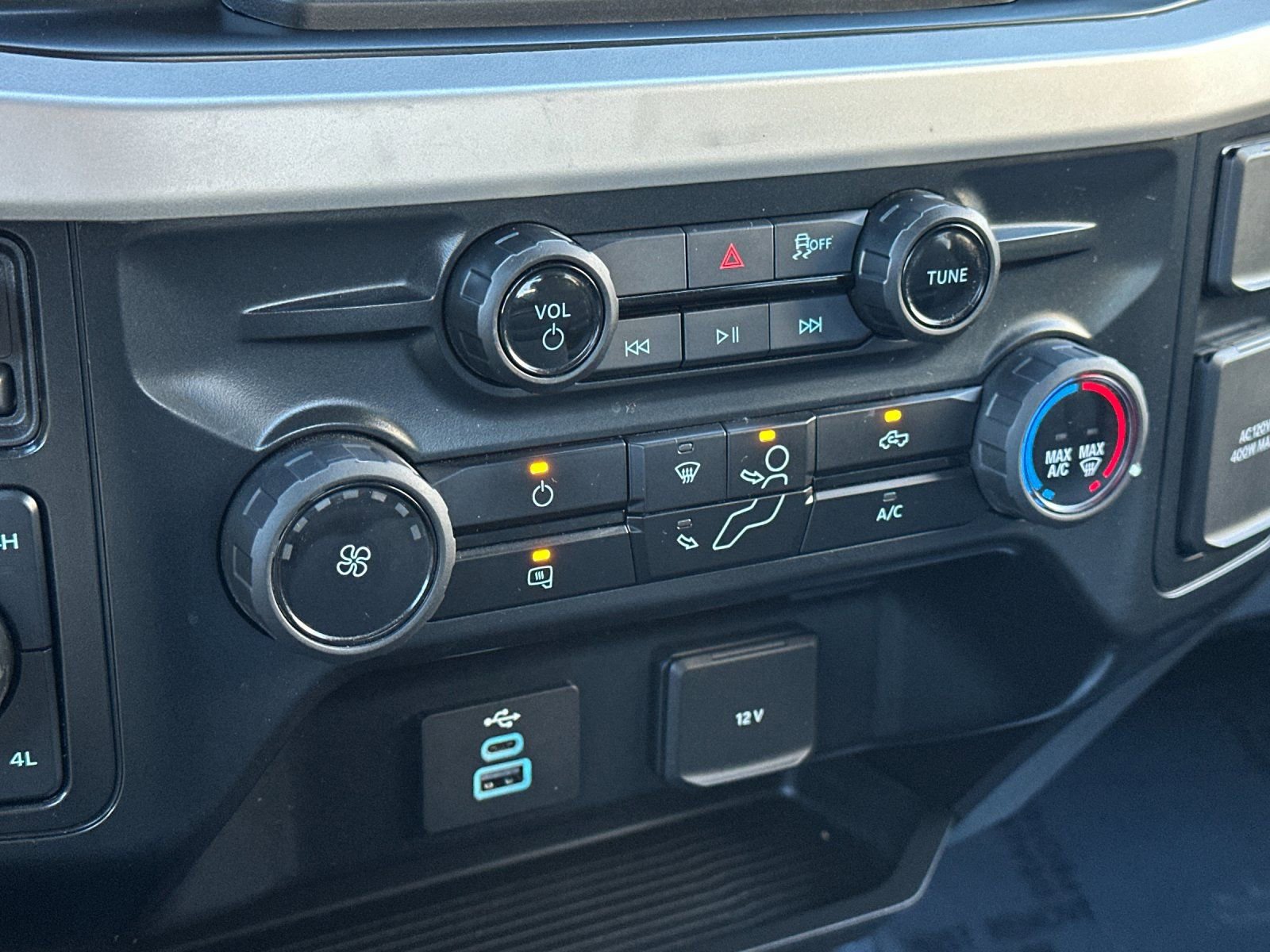 Used 2025 Ford F250 XLT image 21