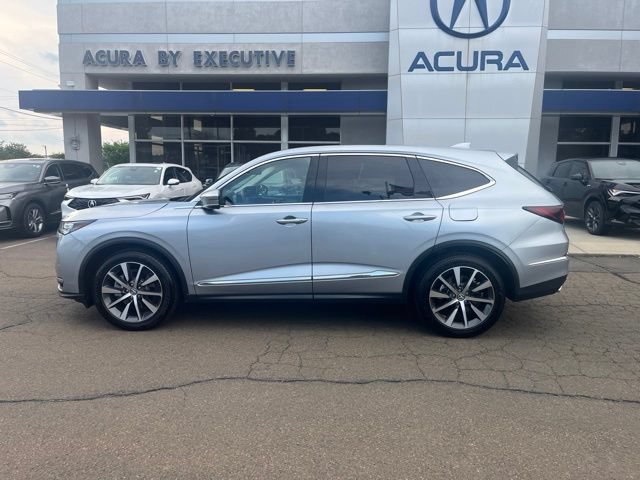 Certified 2026 Acura MDX SH-AWD w/ Technology Package image 3