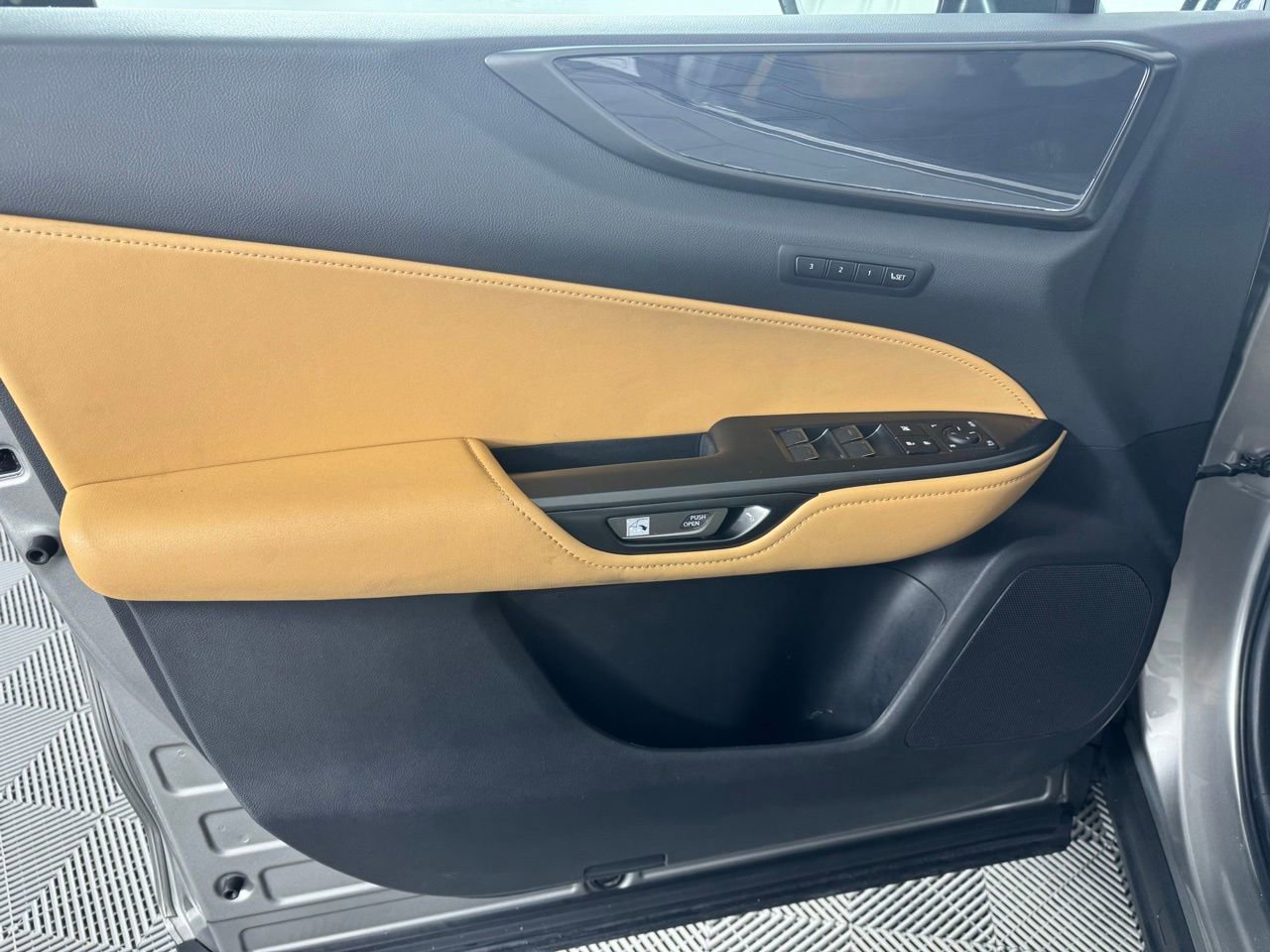 Used 2024 Lexus NX 250 250 Premium image 10