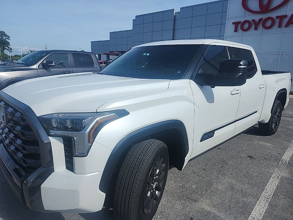 Used 2023 Toyota Tundra Platinum AWD/4WD image 16