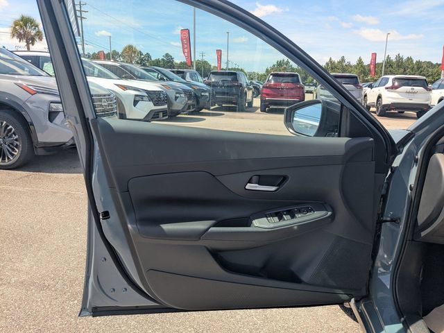 New 2026 Nissan Sentra SV w/ SV Convenience Package FWD image 11
