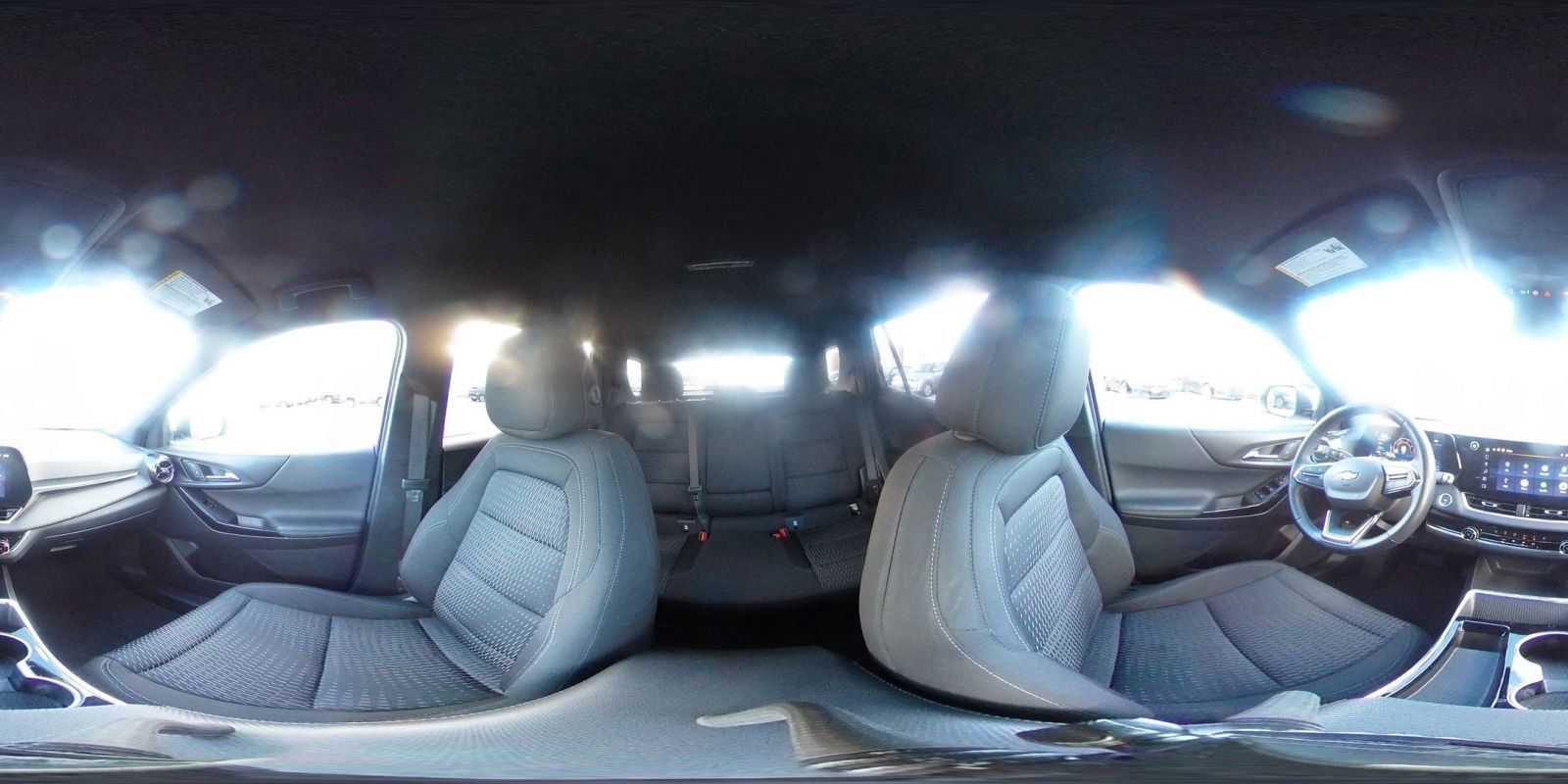 Used 2025 Chevrolet Equinox LT image 41