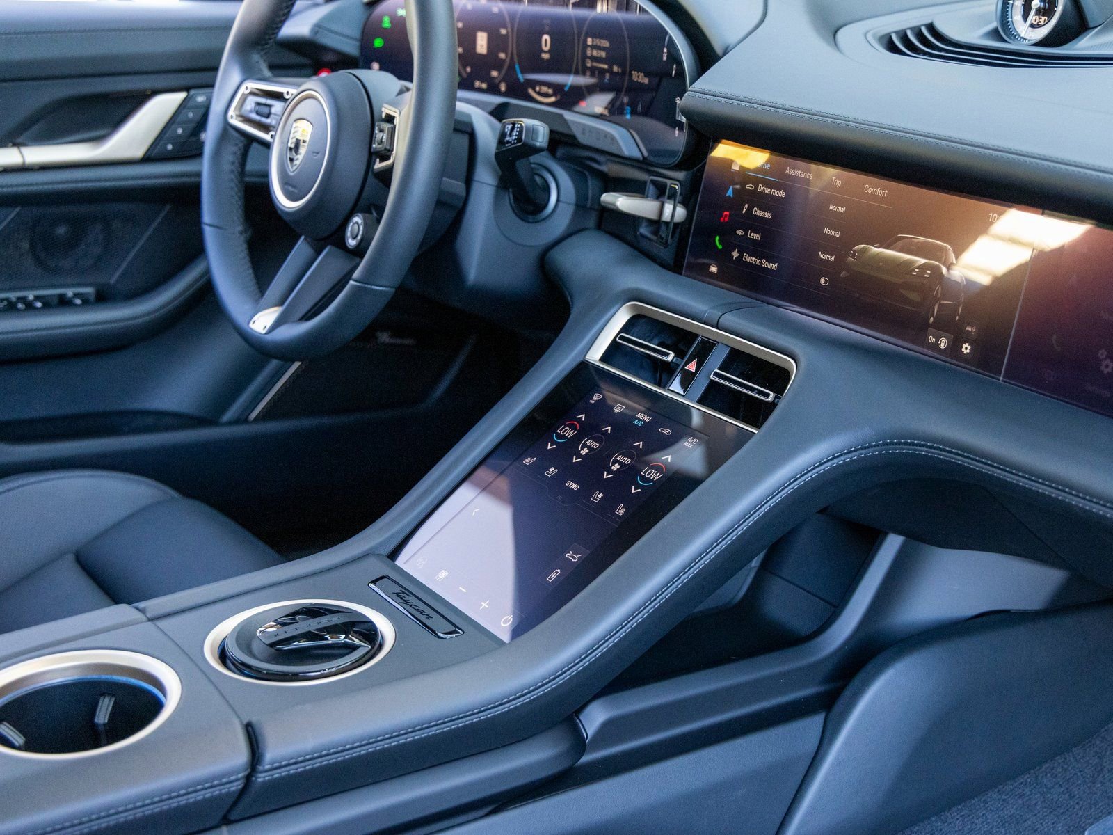 New 2026 Porsche Taycan Turbo AWD/4WD image 58