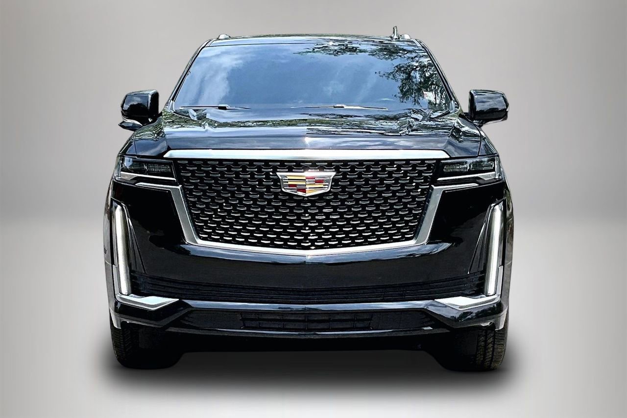 Used 2023 Cadillac Escalade Premium Luxury w/ LPO, Floor Liner Package AWD/4WD image 3